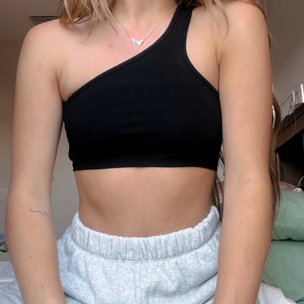Adika crop top